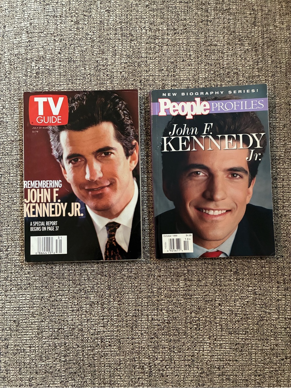 ❤️ 2/$10 - Vintage John F. Kennedy Jr. from 1999